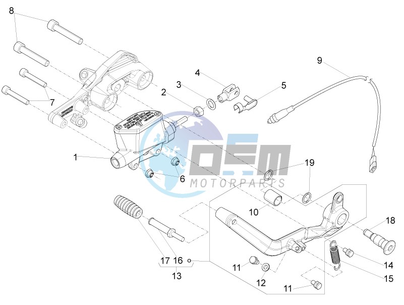 Rear master cylinder