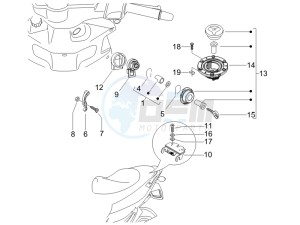 Runner 50 Pure Jet (UK) UK drawing Locks