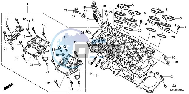 CYLINDER HEAD