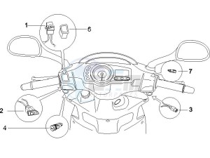 Runner 200 VXR 4t Race (UK) UK drawing Selectors - Switches - Buttons