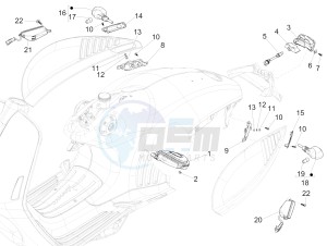 946 150 4STR 3V ABS-946 RED (NAFTA, APAC, EMEA) drawing Rear headlamps - Turn signal lamps