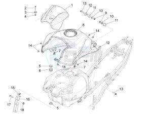 RS4 50 2T E4 (APAC, EMEA) drawing Tank cover