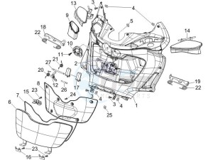 X9 125 Evolution potenziato (UK) drawing Front glove-box - Knee-guard panel