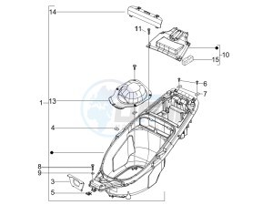 Runner 50 SP drawing Helmet box - Undersaddle