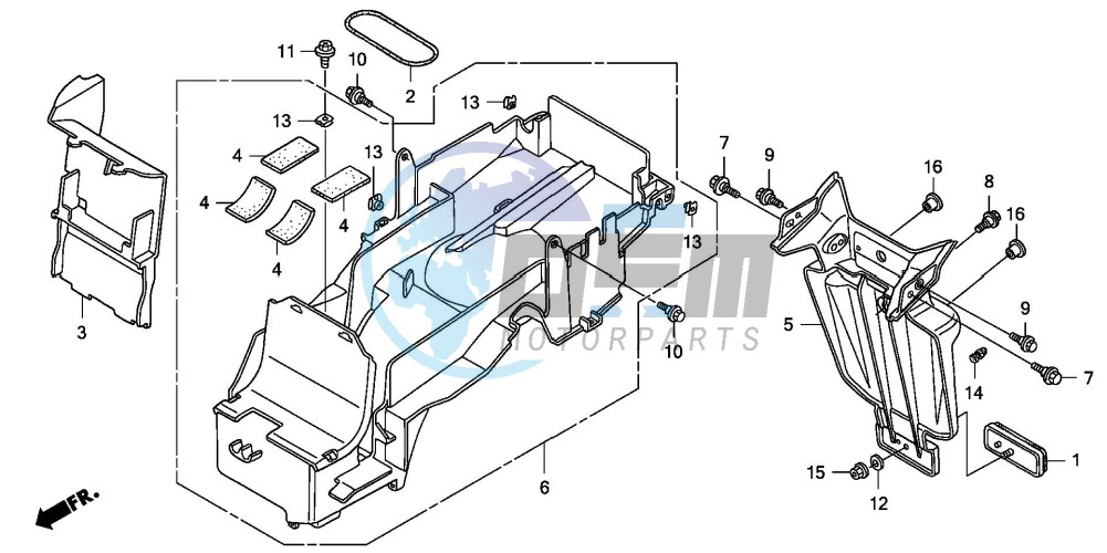 REAR FENDER (CB1300/S)