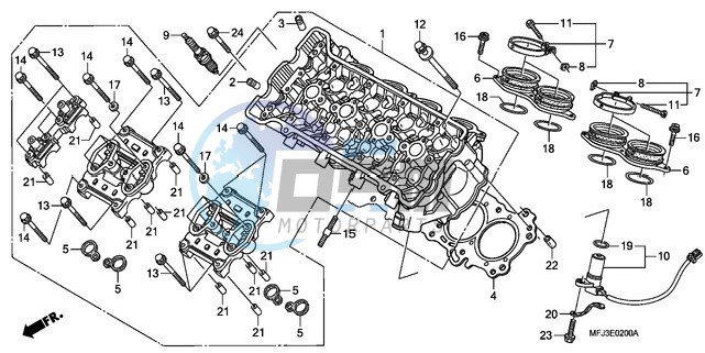 CYLINDER HEAD