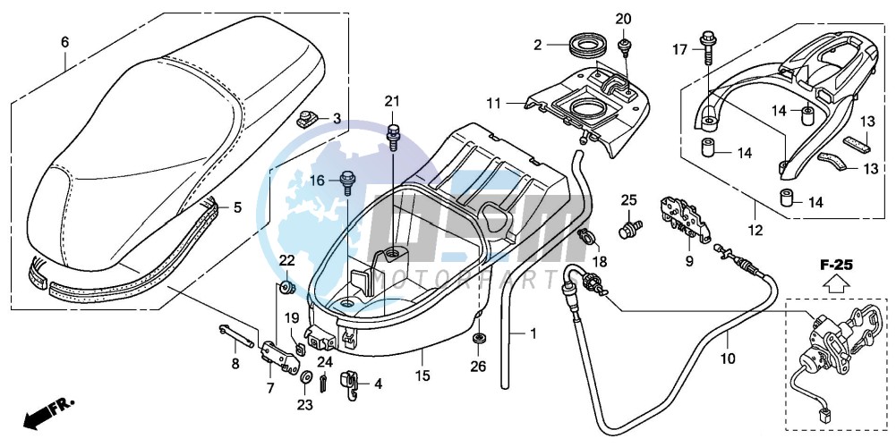 SEAT/LUGGAGE BOX