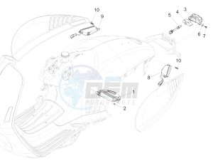 946 ARMANI 125 4T 3V ABS E3 (EMEA, APAC) drawing Rear headlamps - Turn signal lamps