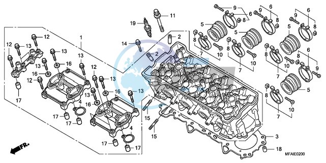 CYLINDER HEAD