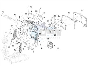 GTS 125 E4 ABS 4T SUPER (EMEA) drawing Front glove-box - Knee-guard panel