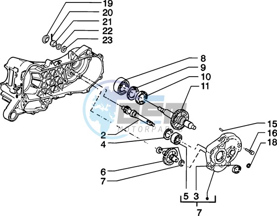 Rear wheel shaft