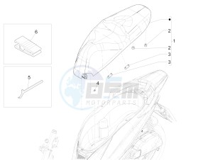 MEDLEY 150 4T IE ABS E4-2016-2018 (EMEA) drawing Saddle/seats