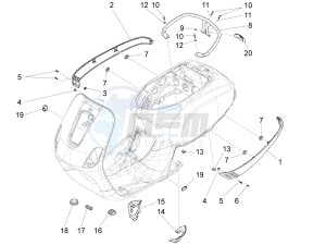 LX 150 4T 3V ie E3 Vietnam drawing Side cover - Spoiler