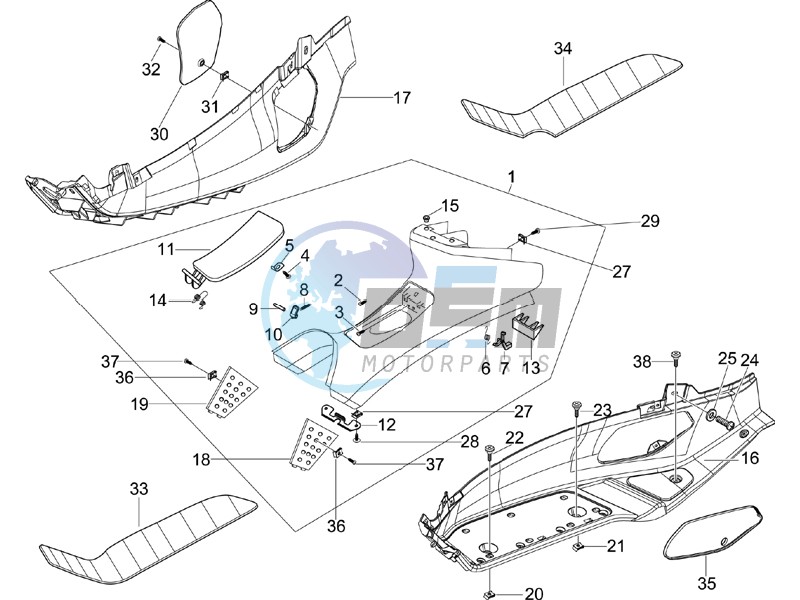 Central cover - Footrests