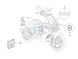 Runner 200 VXR 4t Race e3 (UK) UK drawing Plates - Emblems