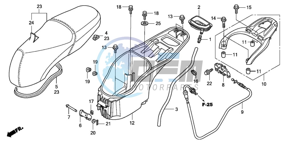 SEAT/LUGGAGE BOX