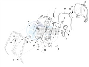 SPRINT 50 4T-3V E4 (EMEA) drawing Front glove-box - Knee-guard panel