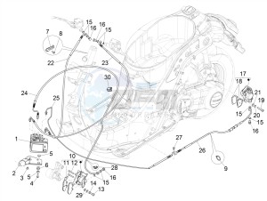 GTS 300 SUPER HPE-TECH 4T 4V IE ABS E4 (EMEA) drawing Brakes pipes - Calipers (ABS)