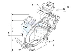 Runner 50 Pure Jet Race drawing Helmet box - Undersaddle