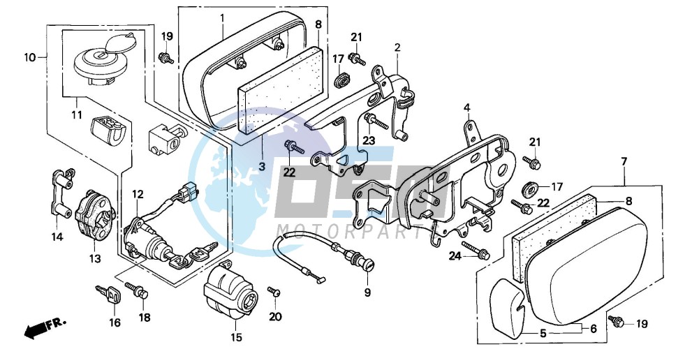 CARBURETOR SIDE COVER