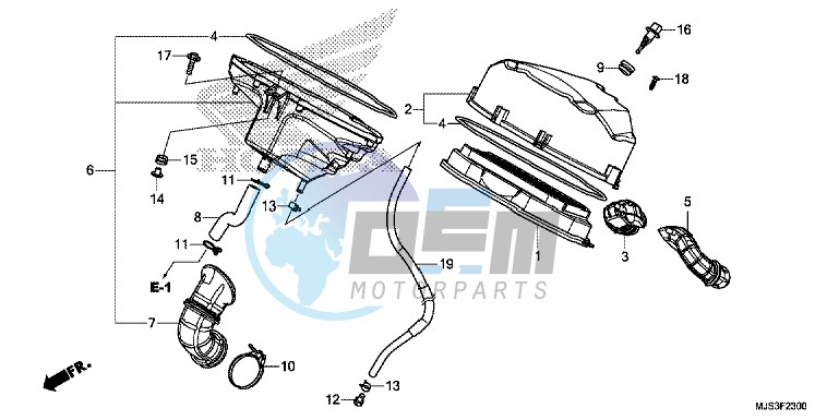 AIR CLEANER