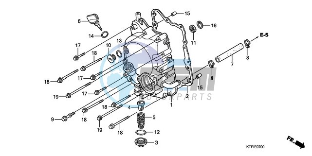 RIGHT CRANKCASE COVER