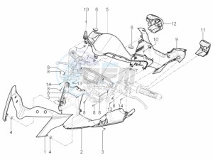 MP3 300 YOUrban ERL drawing Handlebars coverages