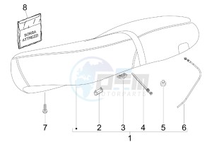 S 50 4T 4V College drawing Saddle - Tool roll