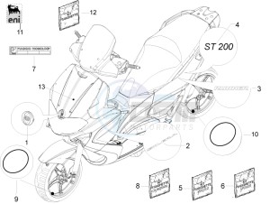 Runner 200 ST 4t e3 drawing Plates - Emblems