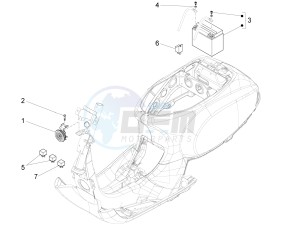 LT 125 4T 3V ie E3 (APAC) (In, Tw, TwI, Vt) drawing Remote control switches - Battery - Horn