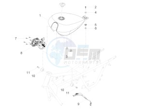 V9 Roamer 850 (APAC) drawing Benzinetank