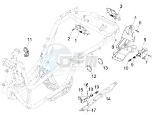 MP3 400 ie lt Touring drawing Locks