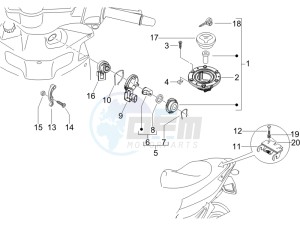 Runner 200 VXR 4t drawing Locks