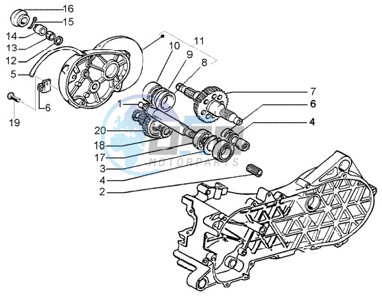 Rear wheel shaft