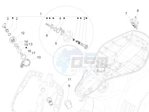 946 ARMANI 125 4T 3V ABS E3 (EMEA, APAC) drawing Locks