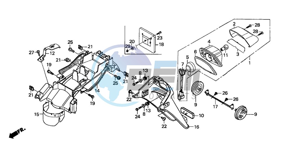 REAR COMBINATION LIGHT/ REAR FENDER