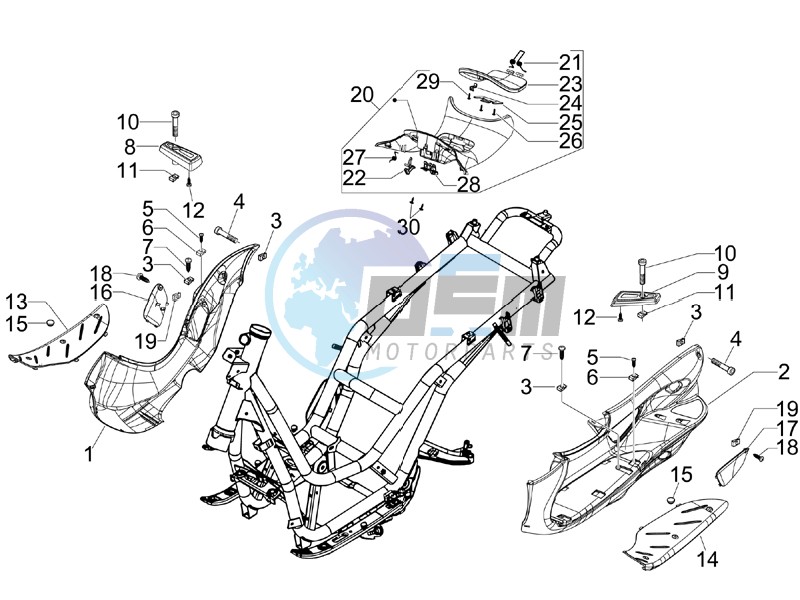 Central cover - Footrests