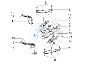 Runner 125 VX 4t Race e3 (UK) UK drawing Central cover - Footrests