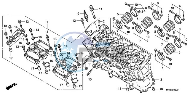 CYLINDER HEAD