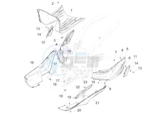 LIBERTY 150 150 IGET 4T 3V IE ABS (APAC) drawing Central cover - Footrests