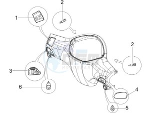 Liberty 50 2t Sport (UK) UK drawing Selectors - Switches - Buttons