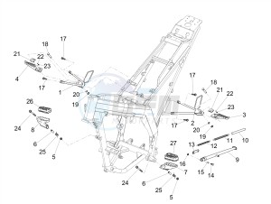 SX 125 E4 (APAC) drawing Trestle - Footboards