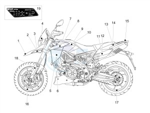 DORSODURO 900 E4 ABS (EMEA) drawing Decal