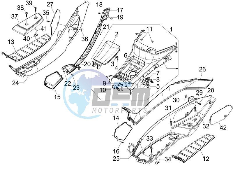 Central cover - Footrests