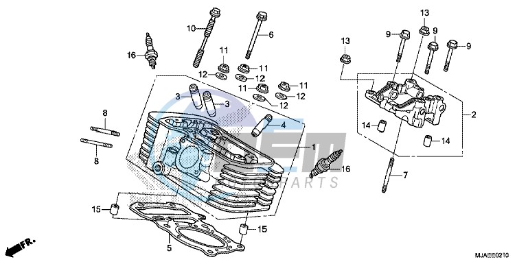 REAR CYLINDER HEAD