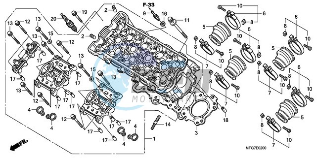 CYLINDER HEAD