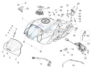 TUONO 1100 V4 RF E4 ABS (NAFTA) drawing Fuel tank