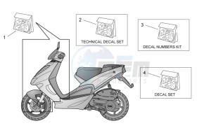 SR 50 H2O (ie+carb.) 03-12 drawing Front body and technical decal