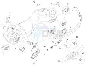 MP3 500 MAXI SPORT BUSINESS ADVANCED E4 ABS (EMEA) drawing Selectors - Switches - Buttons