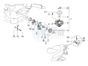 Runner 125 VX 4t e3 drawing Locks